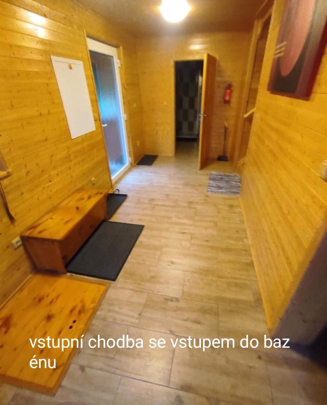 Apartmanova Chata Secanda S Bazenem, U Secske Prehrady 外观 照片